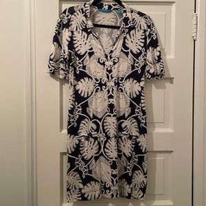 Adorable, stretchy tropical dress